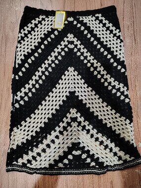 NWT! Kings Road Knit Skirt Sz XL Black & White Stretch